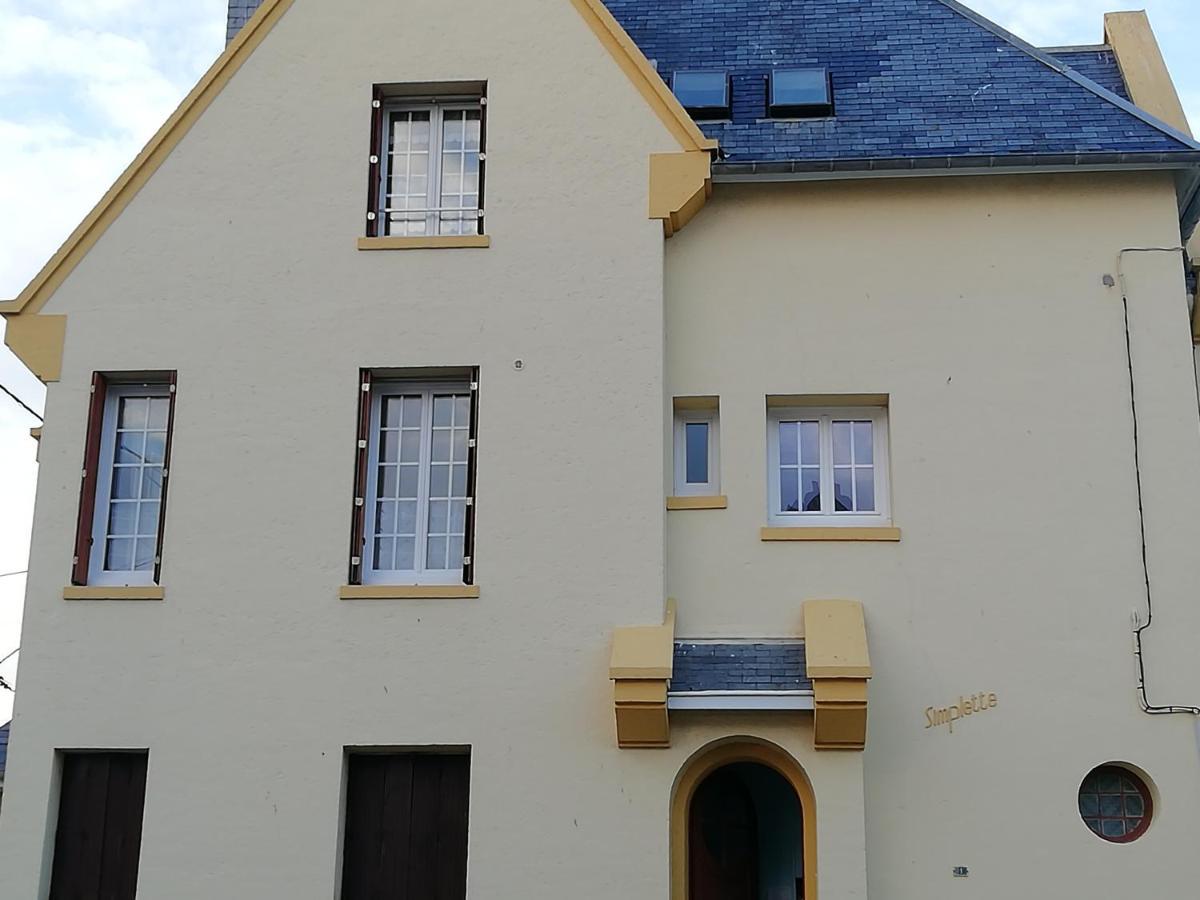 Au Gre Des Marees, Appartement Face A La Mer, Classe 3 Etoiles Ault Exterior photo